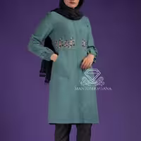 مانتو مجلسی گلدوزی نخی دکمه دار دانژه 