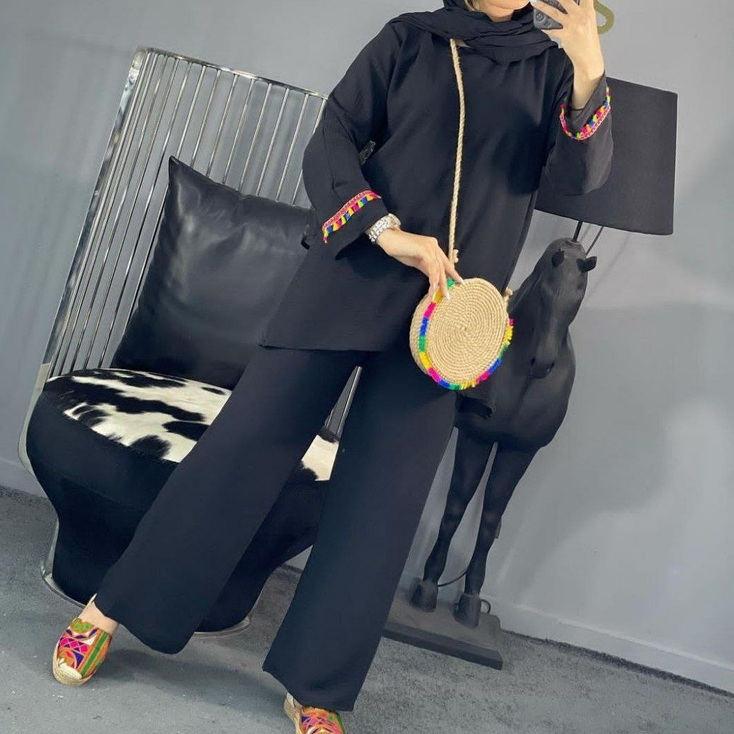 ست ابرو بادی اعلا  با رنگ بندی های مختلف فری سایز از  36 تا 46 قد قسمت جلو  80  فروش فوق العاده 