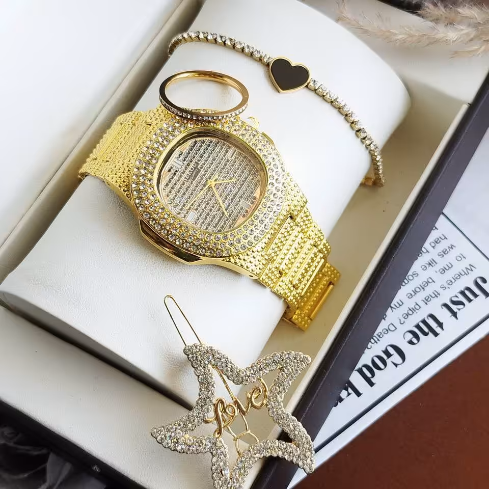 ست ساعت و دستبند نگین 