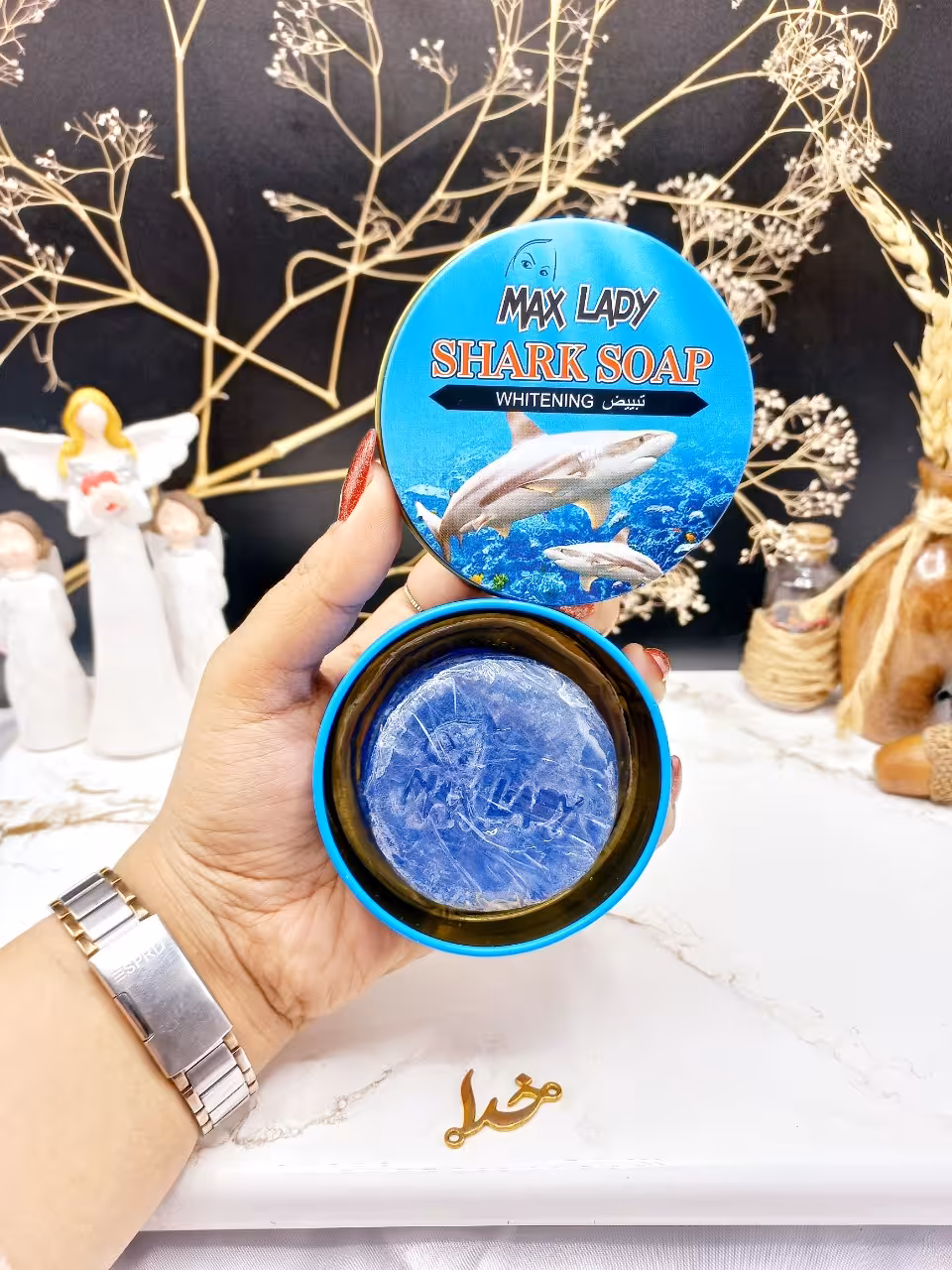 صابون سفید کننده کوسه قوطی فلزی برند مکس لیدی MAX LADY کد 13967
