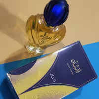 ادکلن افشان
