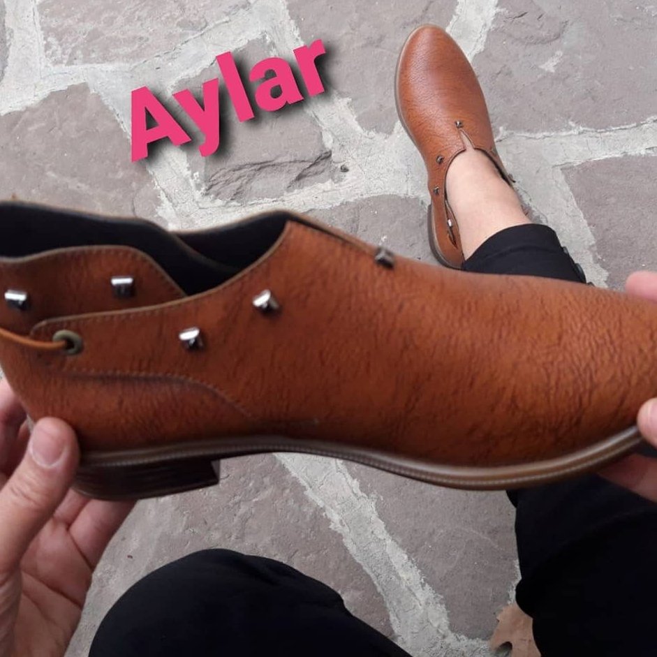کفش مدل منگوله ای