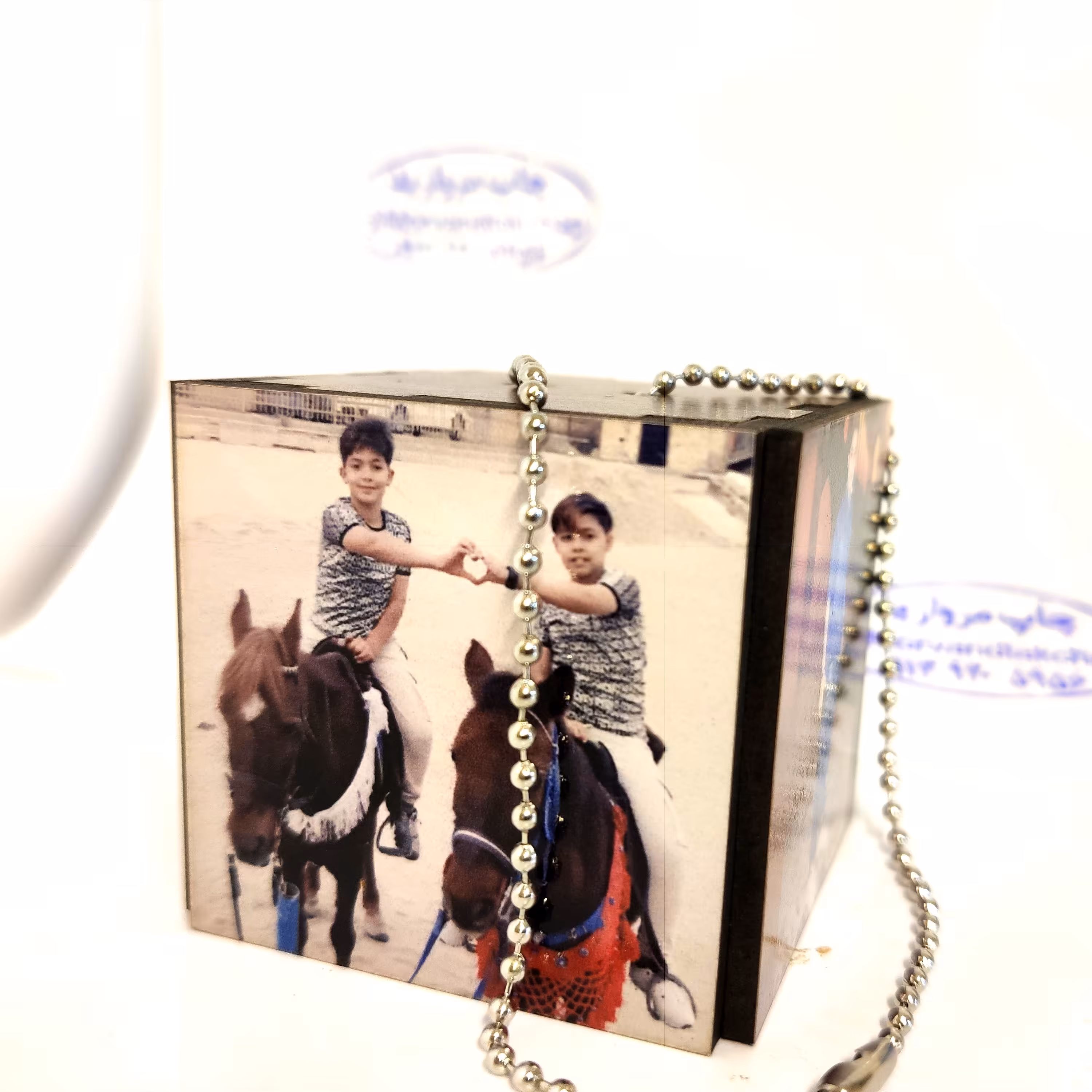 چاپ عکس روی آویز ماشین