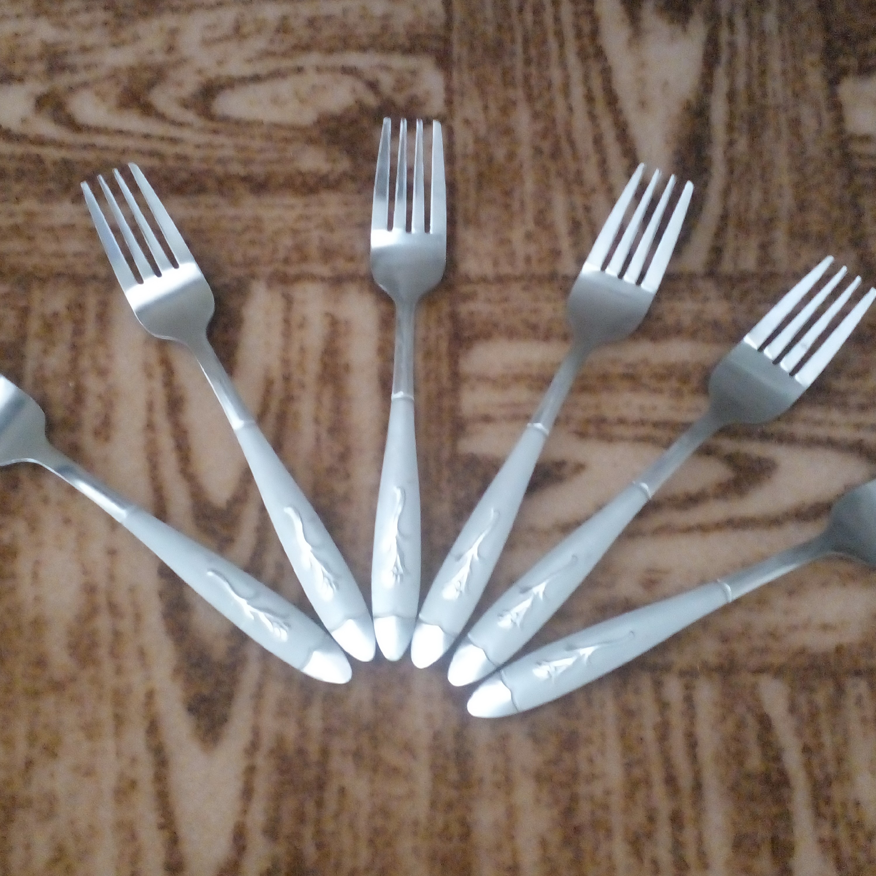 چنگال میوه خوری 