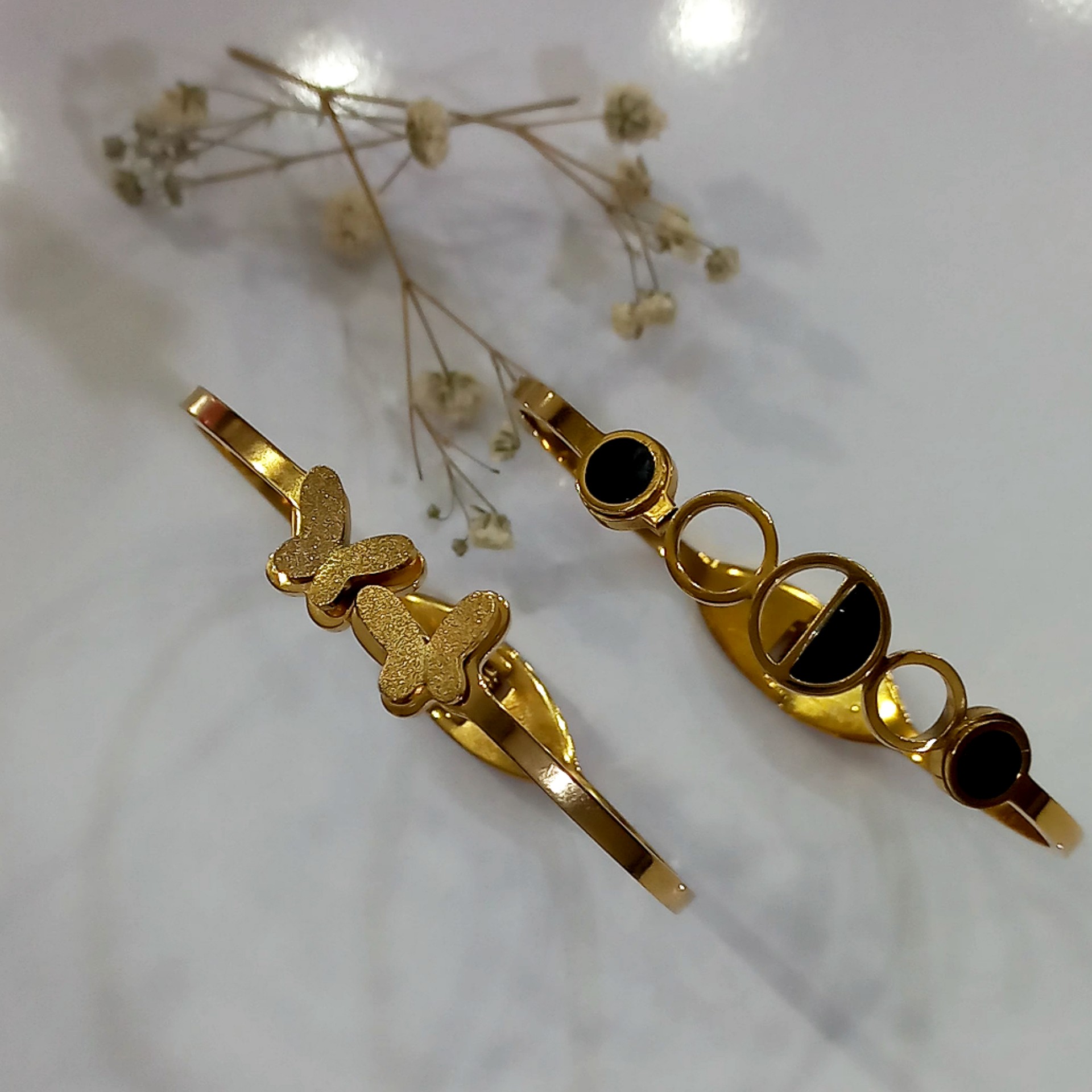 دستبند(رنگ ثابت)