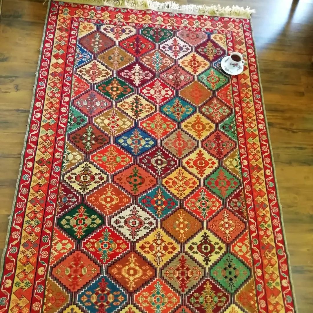 ورنی (گلیم سوزنی) تمام پشم دستبافت قره داغ آذربایجان (200در130) 