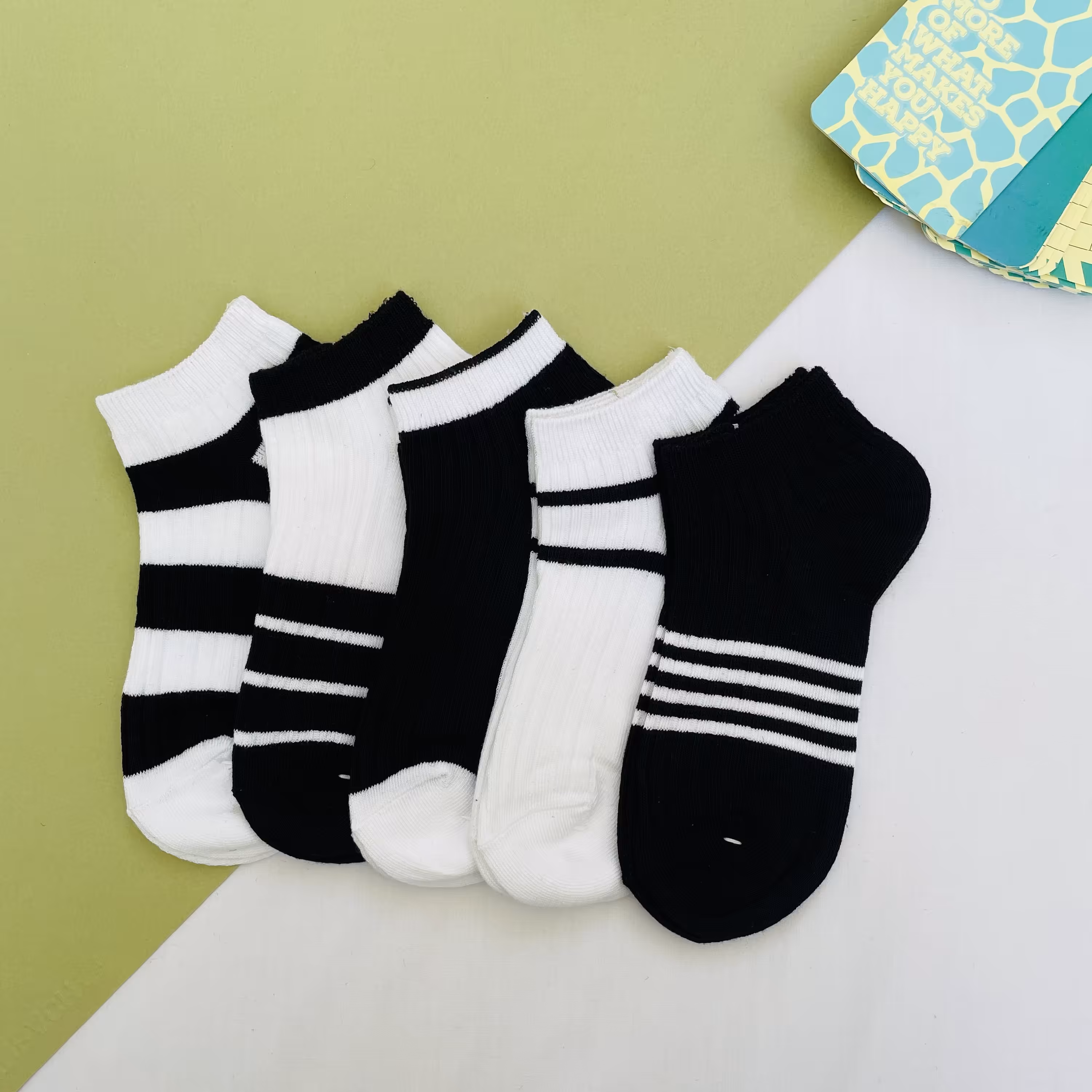 جوراب مچی زنانه مردانه کبریتی سفید مشکی