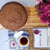 کیک شکلاتی بزرگ