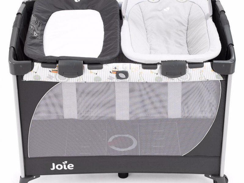 تخت و پارک با گهوارهjoie مدلmeet commuter™ change & Snooze Petite Gilbert