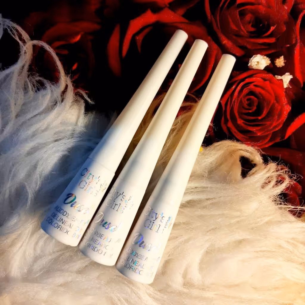 خط چشم مویی سفید 