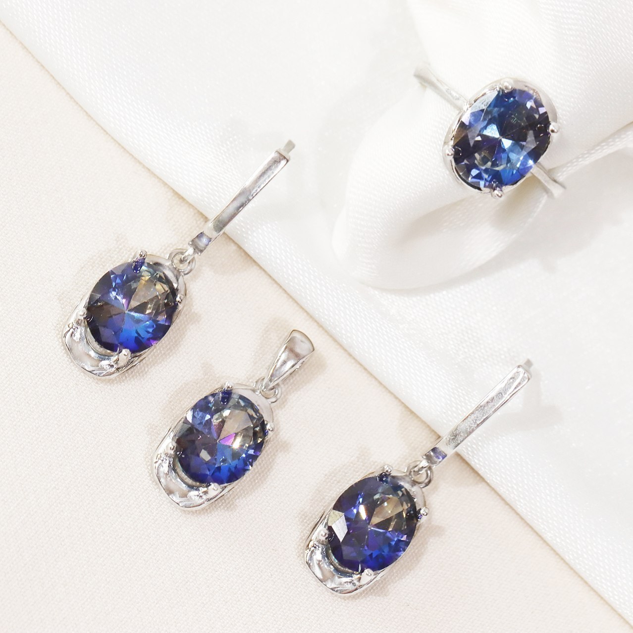 نیم ست نقره میکرو کد S-10111-11