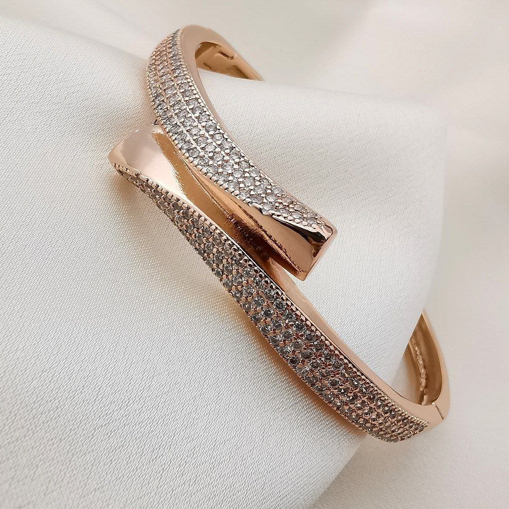 دستبند محبوب ژوپینگ