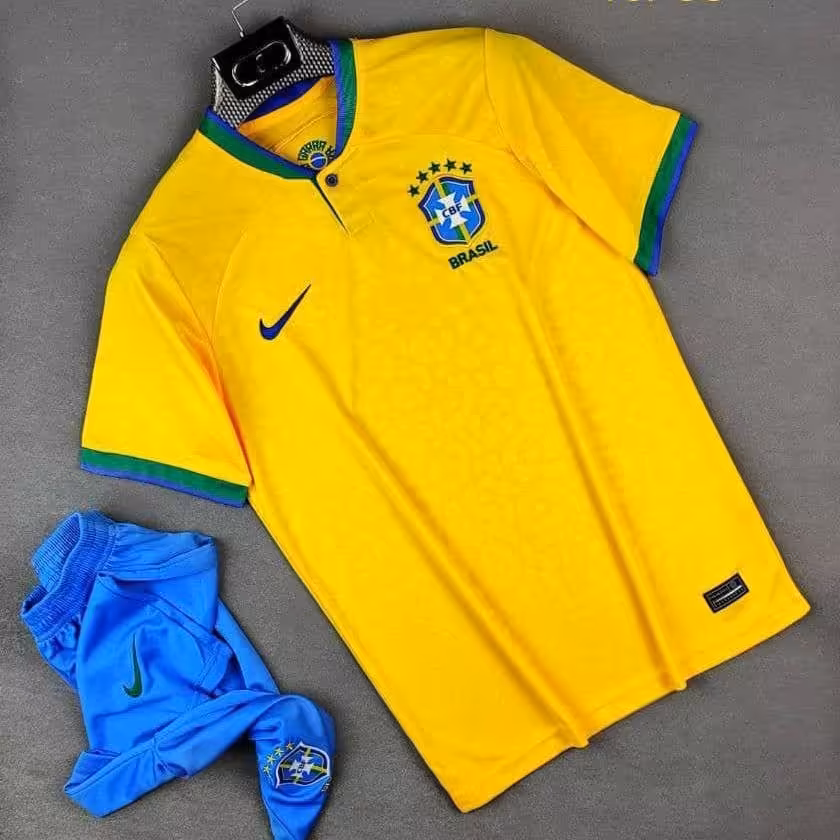 کیت تیشرت با شورت  باشگاهی و ملی تیم برزیل رنگ زرد 