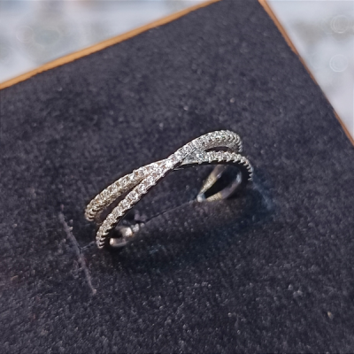 انگشتر نقره ظریف طرح ضربدری سبک و نمادار عیار 925 کد 9825