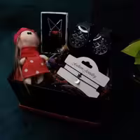 پک هدیه باکس کادویی ساعت ست زنانه مردانه گردنبند ست شیشه خون