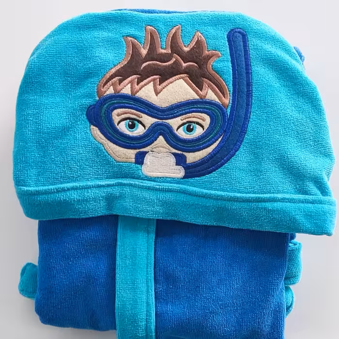 حوله تنپوش بچه گانه صادراتی طرح غواص سایز90