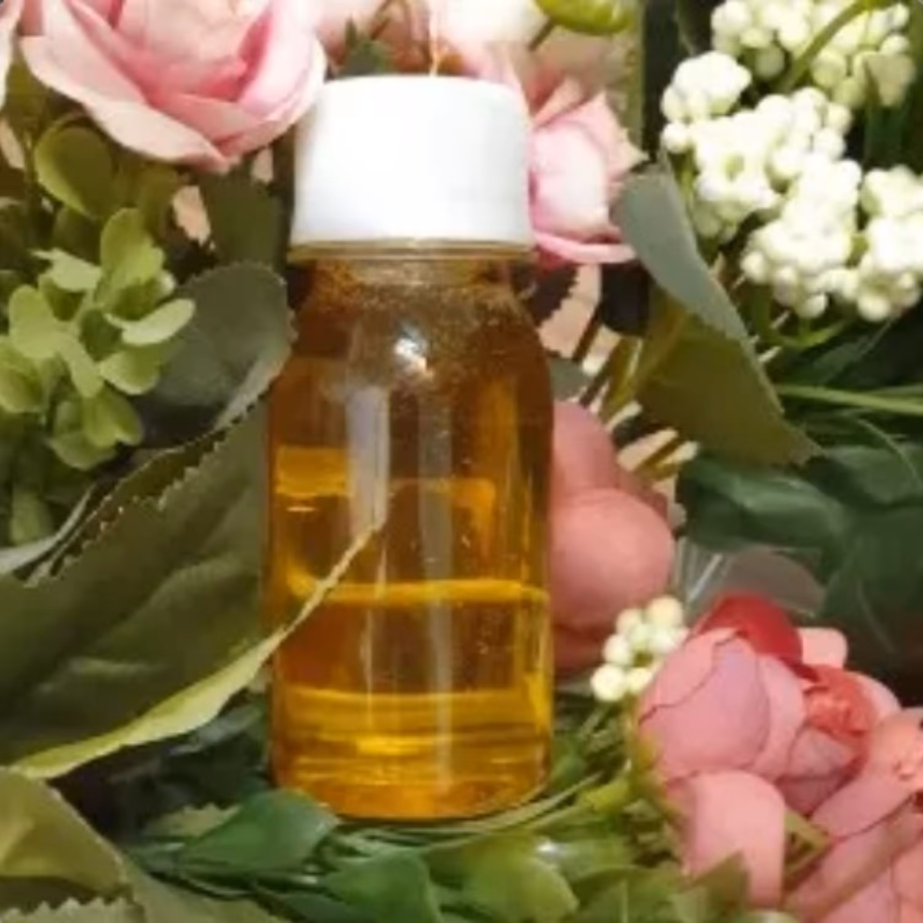 روغن تقویت ناخن30CC- جلوگیری از شکستن نـرم کننده-تقویت کننده-خوشرنگ کننده ناخن 