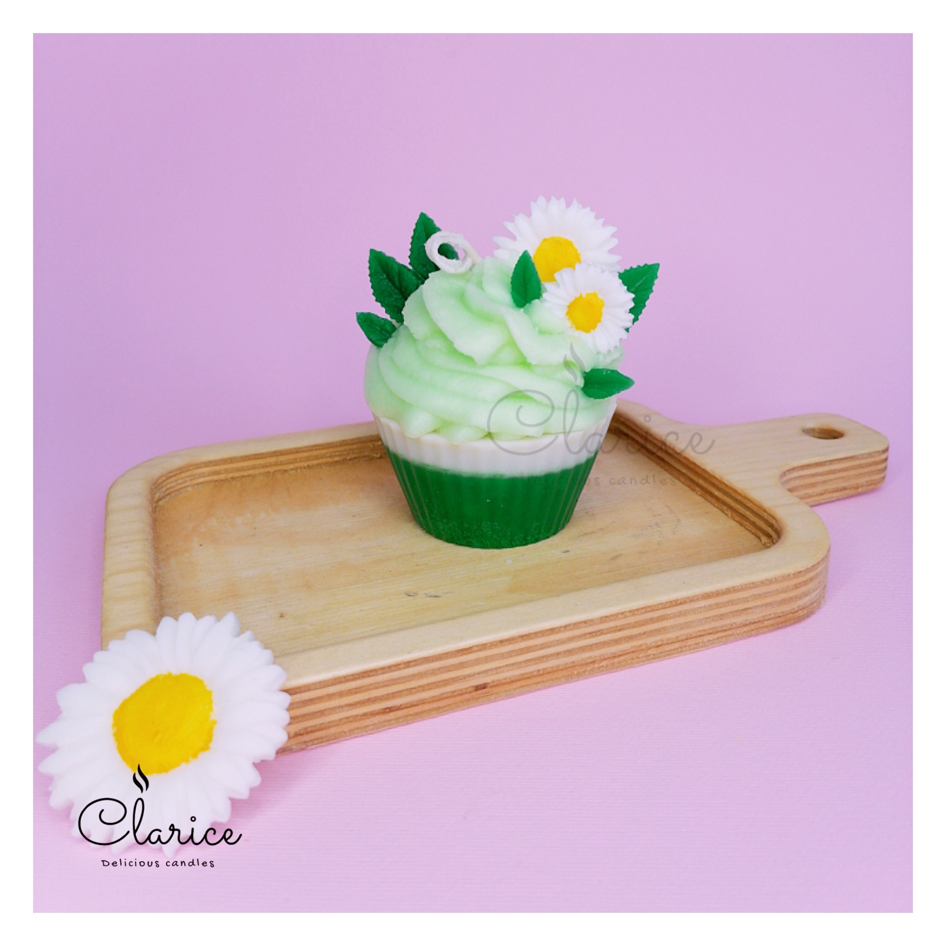 شمع فانتزی کاپ کیک  بابونه