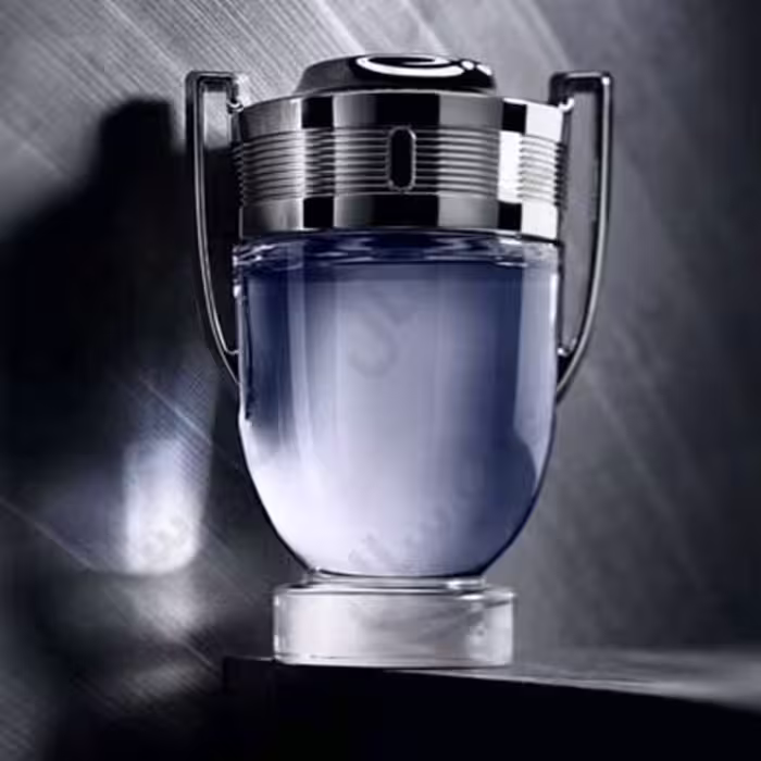 عطر اینوکتوس با رایحه خنک و تند ماندگاری بسیار بالا(فروش به صورت گرمی می باشد)
