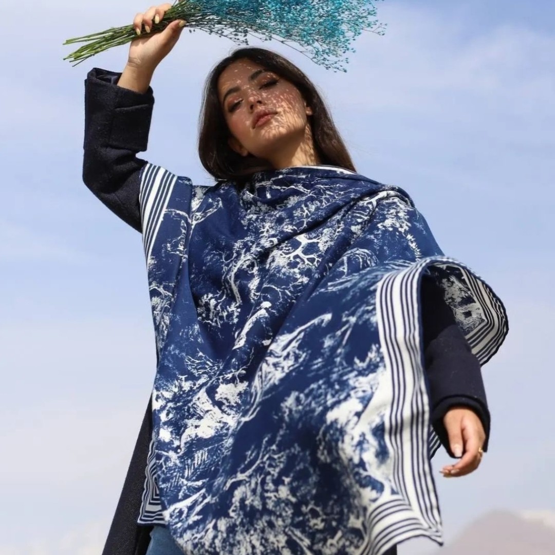 روسری نخی کشمیر پاییزه رنگ سورمه ای