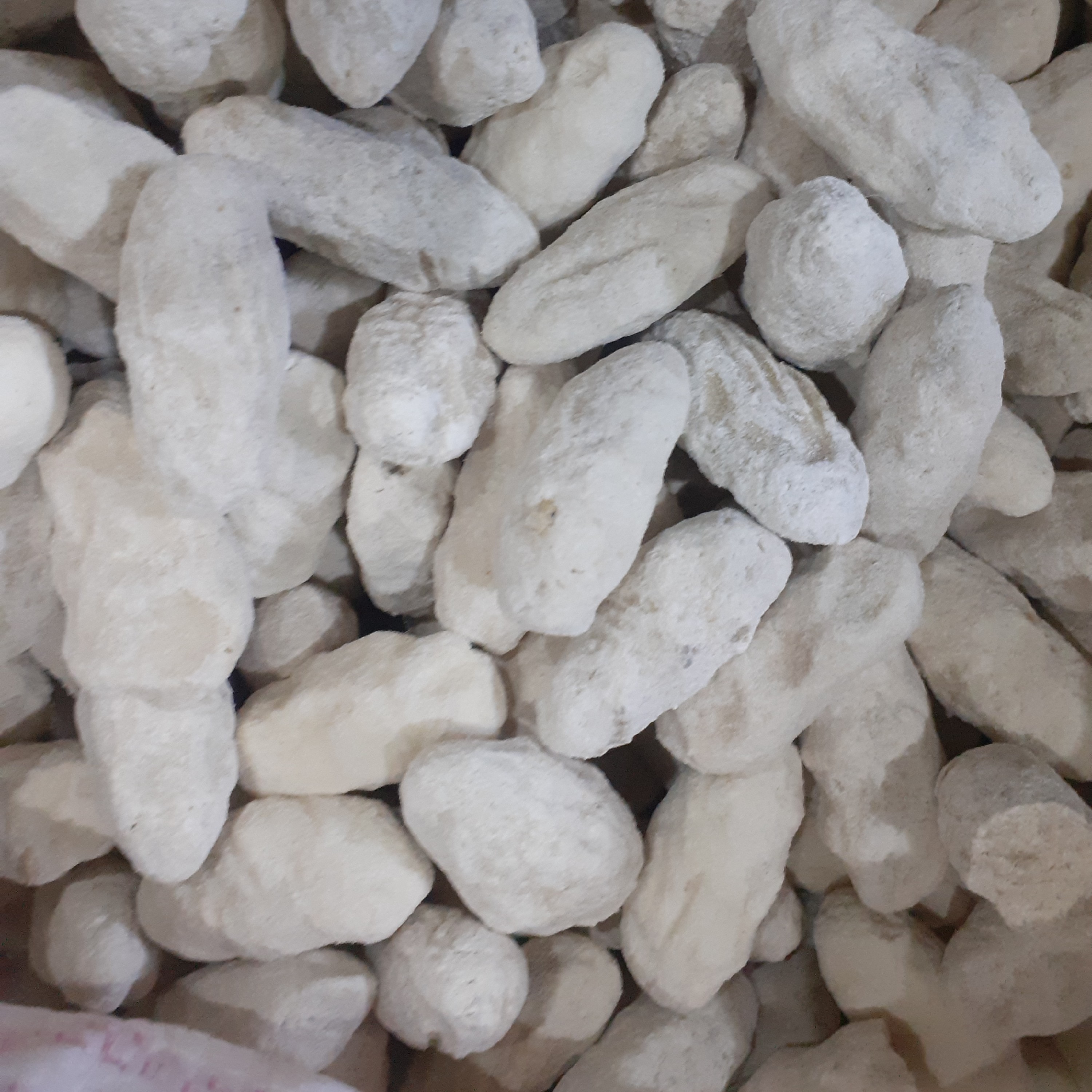 کشک گاوی تازه خوری نرم و ملایم خوش نمک 1 کیلویی و نیم کیلویی
