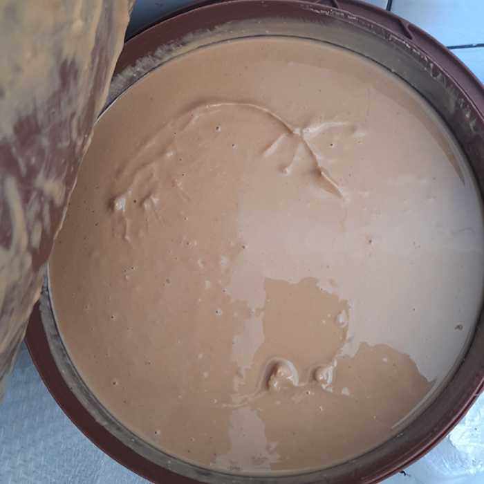 کره بادام زمینی 10 کیلویی چهل چای  از بادام سورت لیزری درجه یک  و طبیعی 