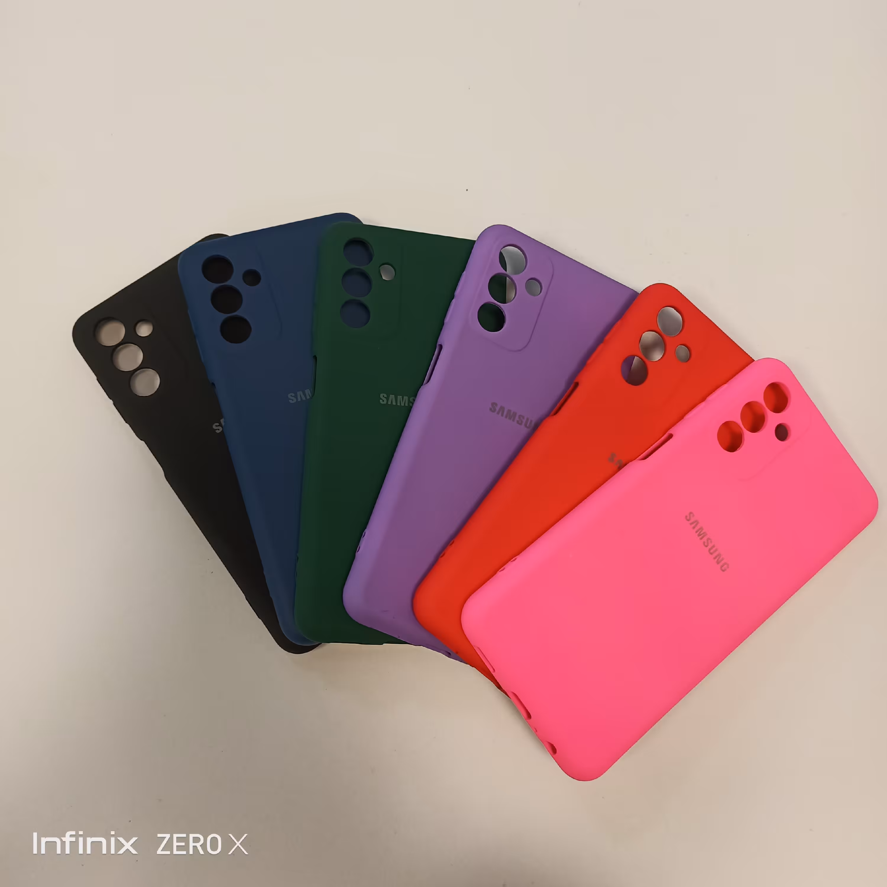 گارد سیلیکونی درجه یک مخملی مناسب سامسونگ A14