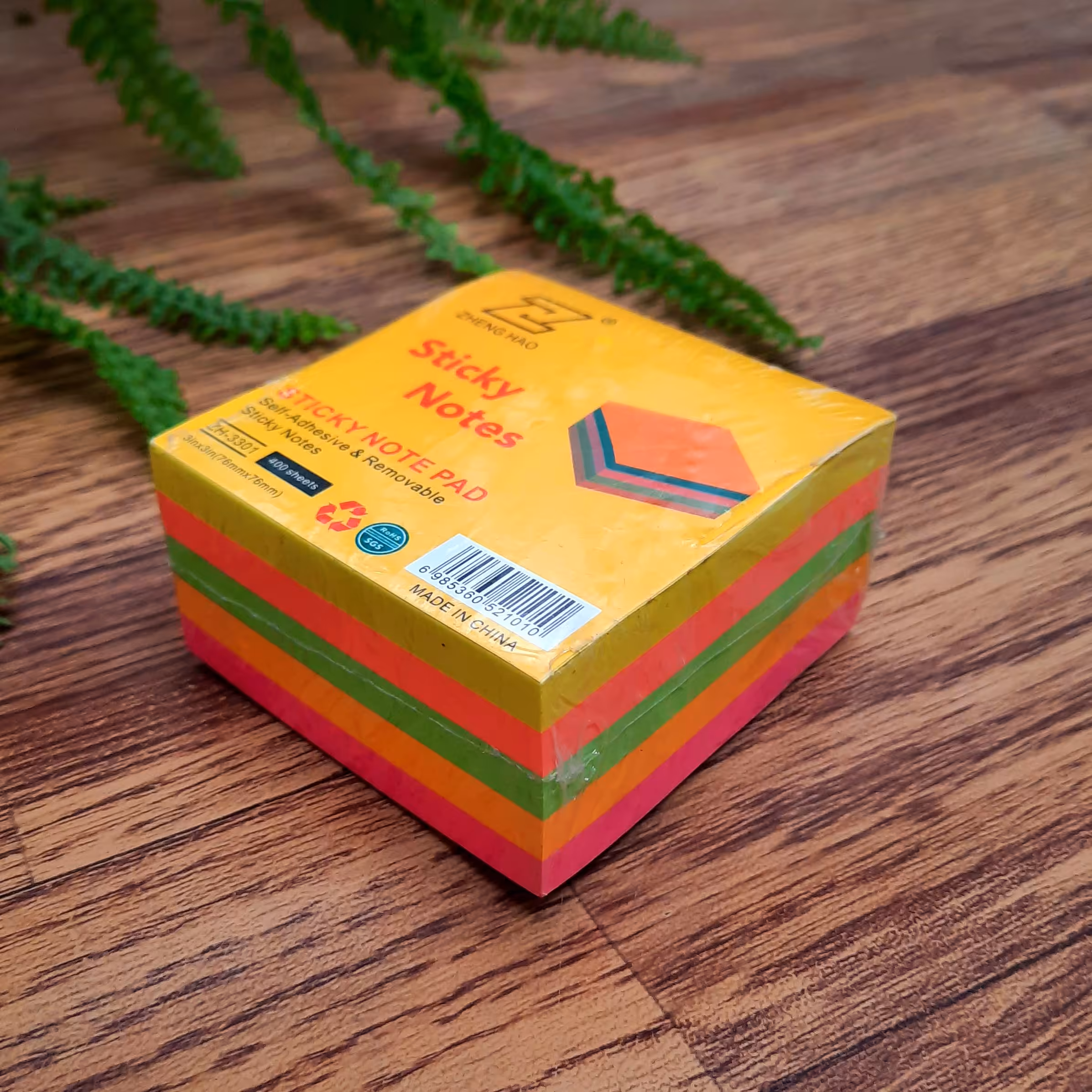  استیکر چسب دار رنگی 7 سانتیمتر در 7 سانتیمتر بسته 400 برگی 