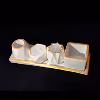 جا شمعی چهار تیکه به همراه پارافین با کیفیت با لبه های طلایی رنگ 