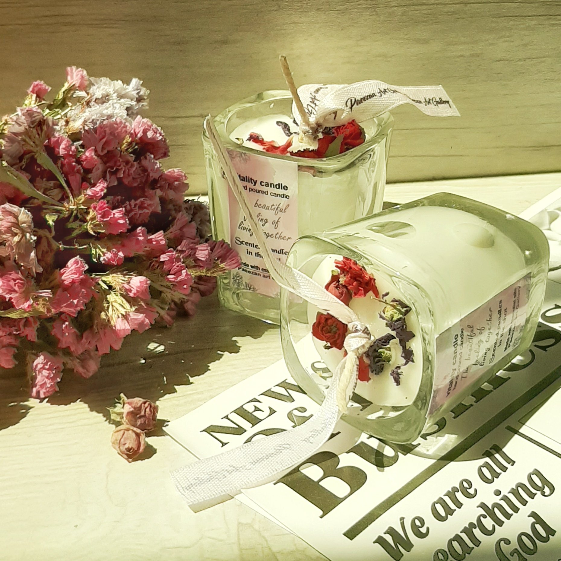 شمع تزئینی دست ساز مدل شات با گل خشک و معطر مجموعه دو عددی