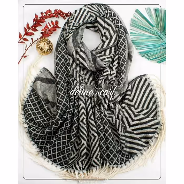 شال موهر پشمی سفید مشکی