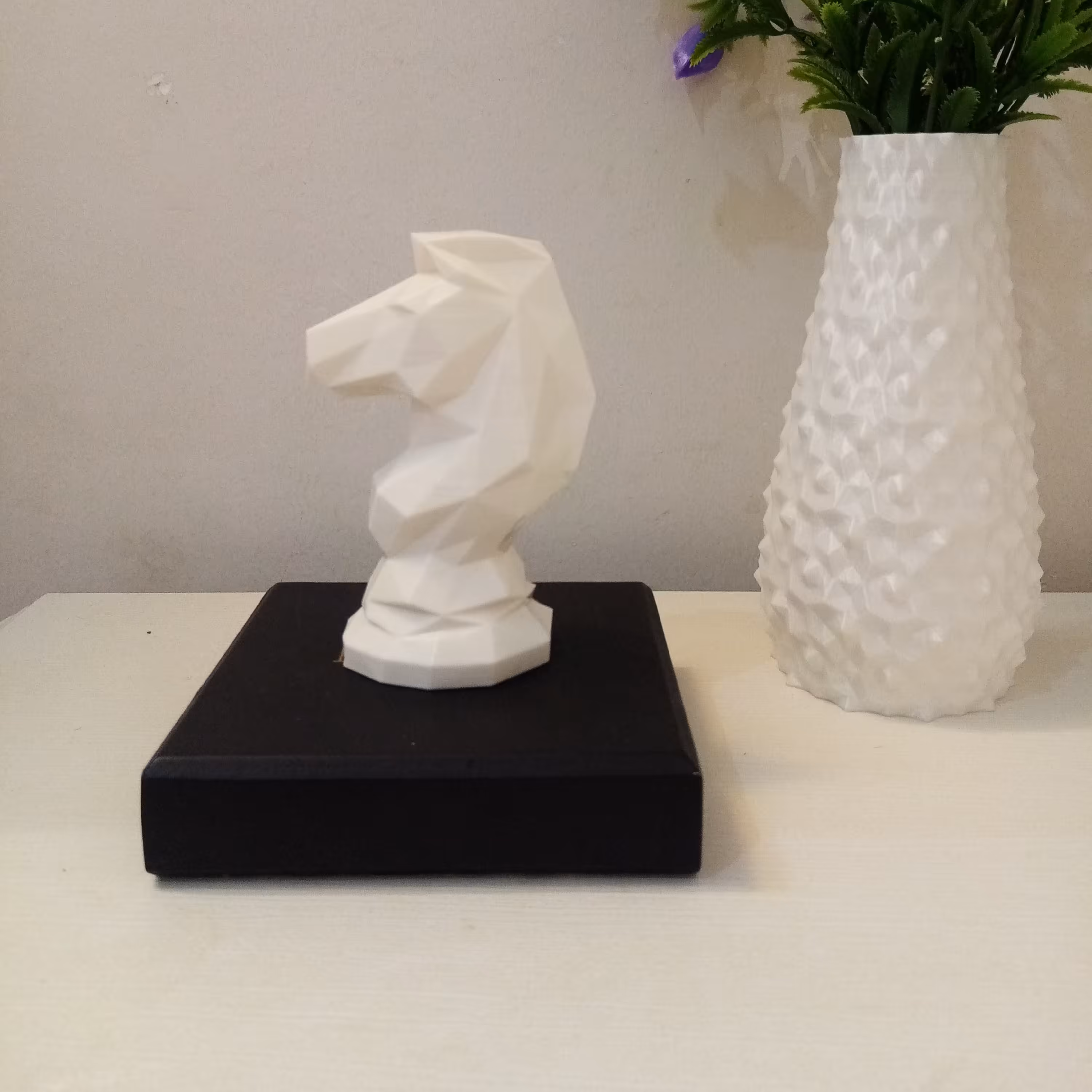 بیس اولیه مهره اسب شطرنج