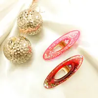 گیرسر دخترانه و زنانه ساخت بصورت سفارشی و از جنس رزین. در رنگها و طرحهای دلخواه 