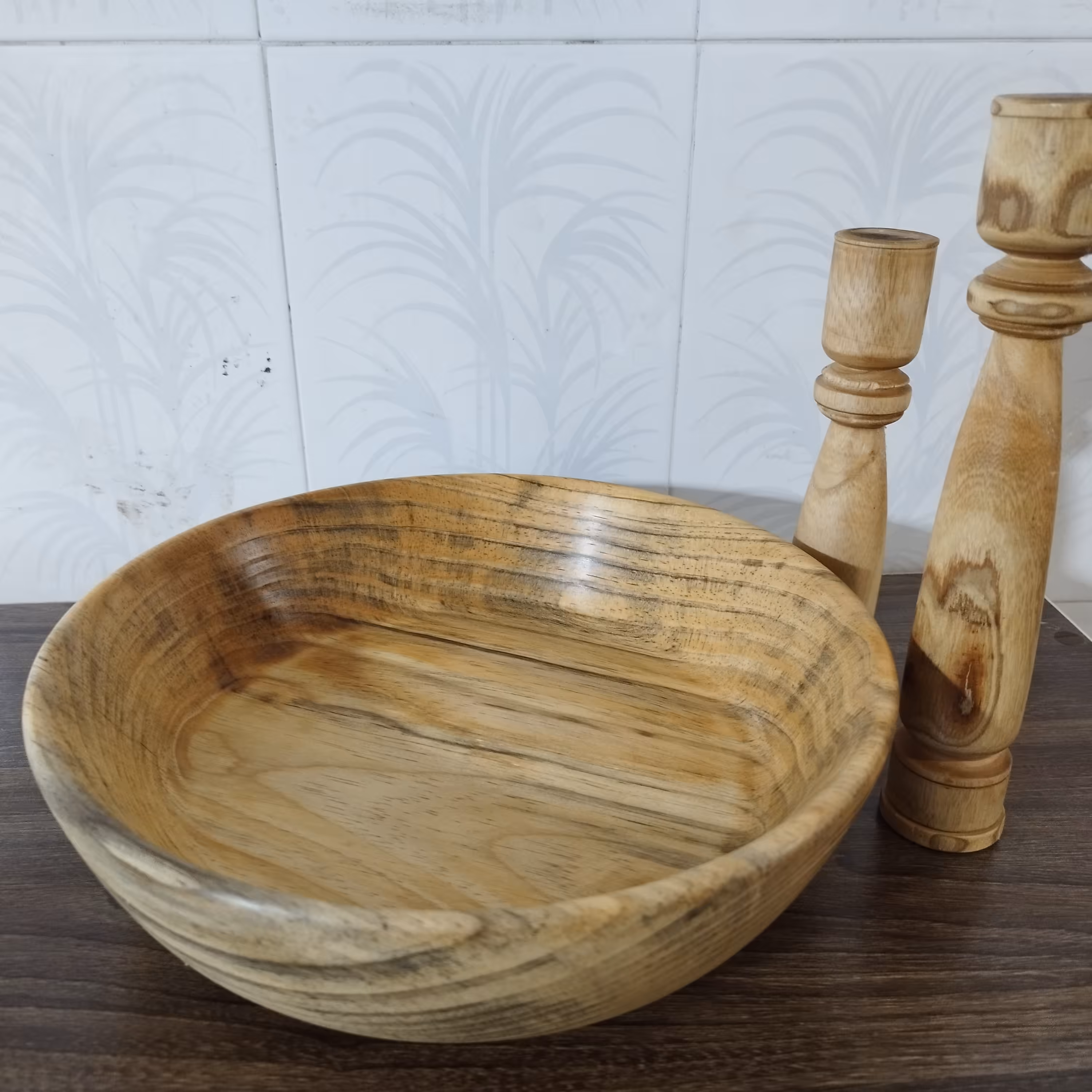 کاسه چوبی