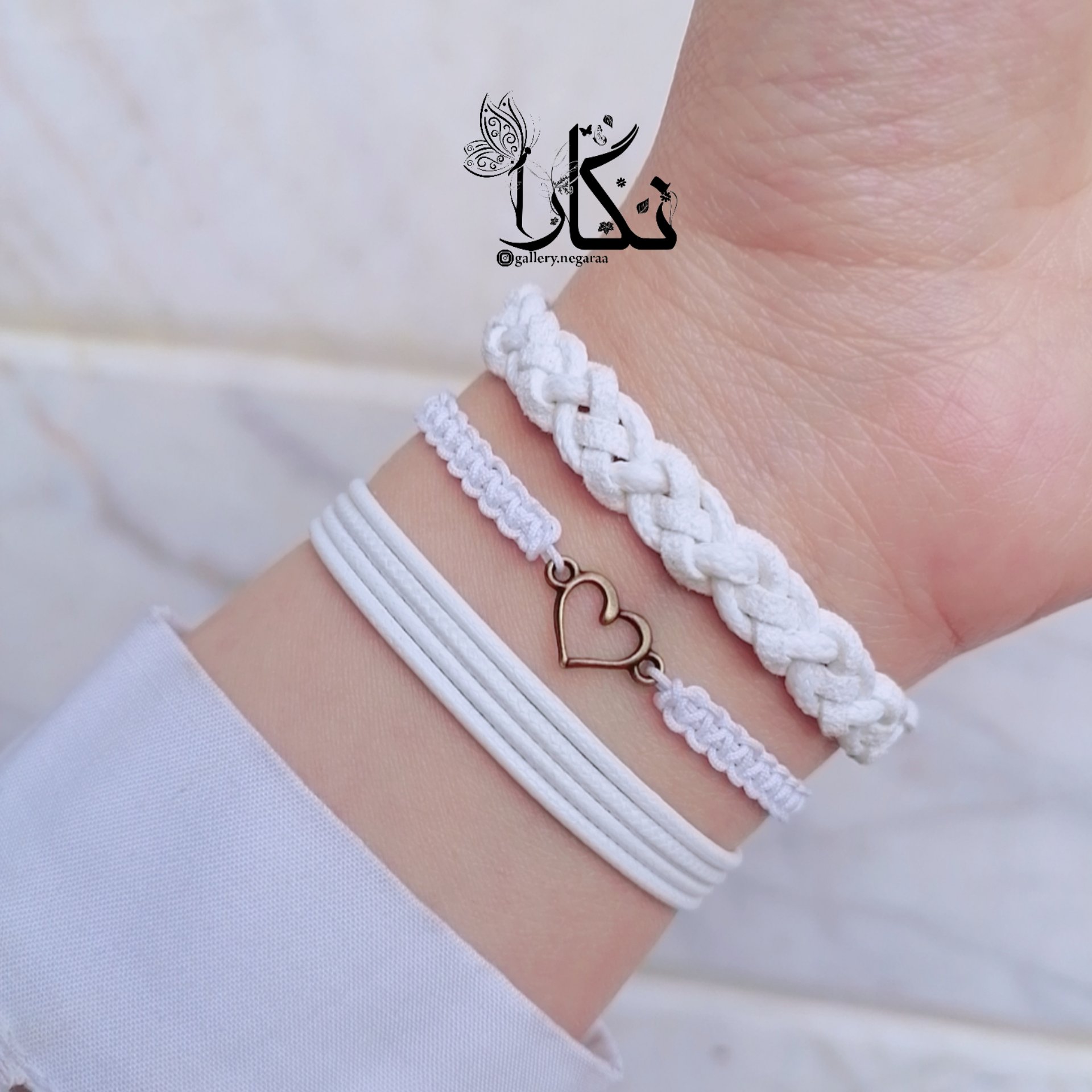 دستبند دست ساز سفیدپلاک قلب نگاراا