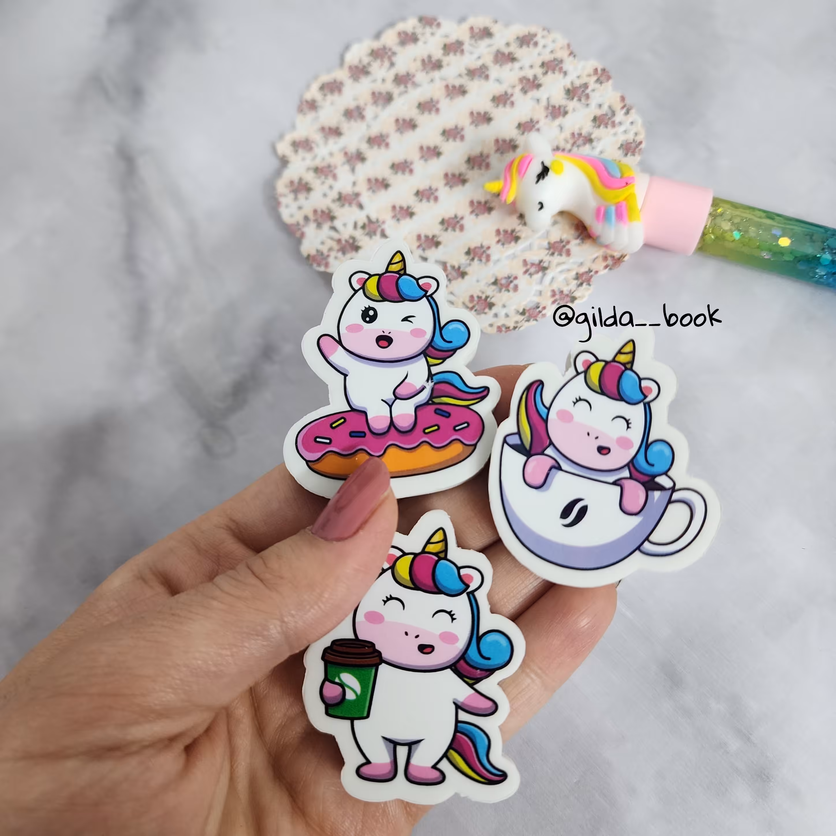 پاکن یونیکورنی