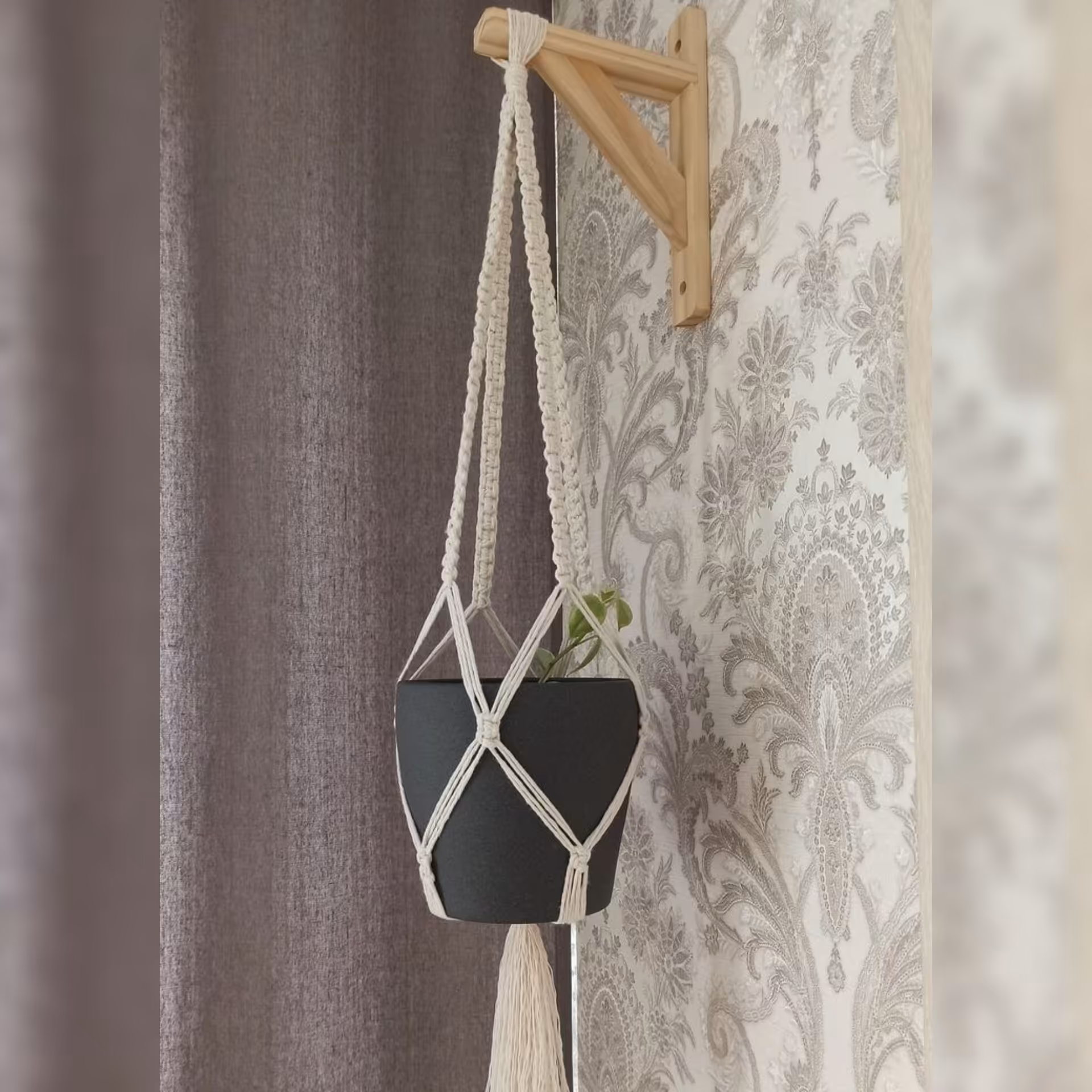 آویز گلدان مکرومه