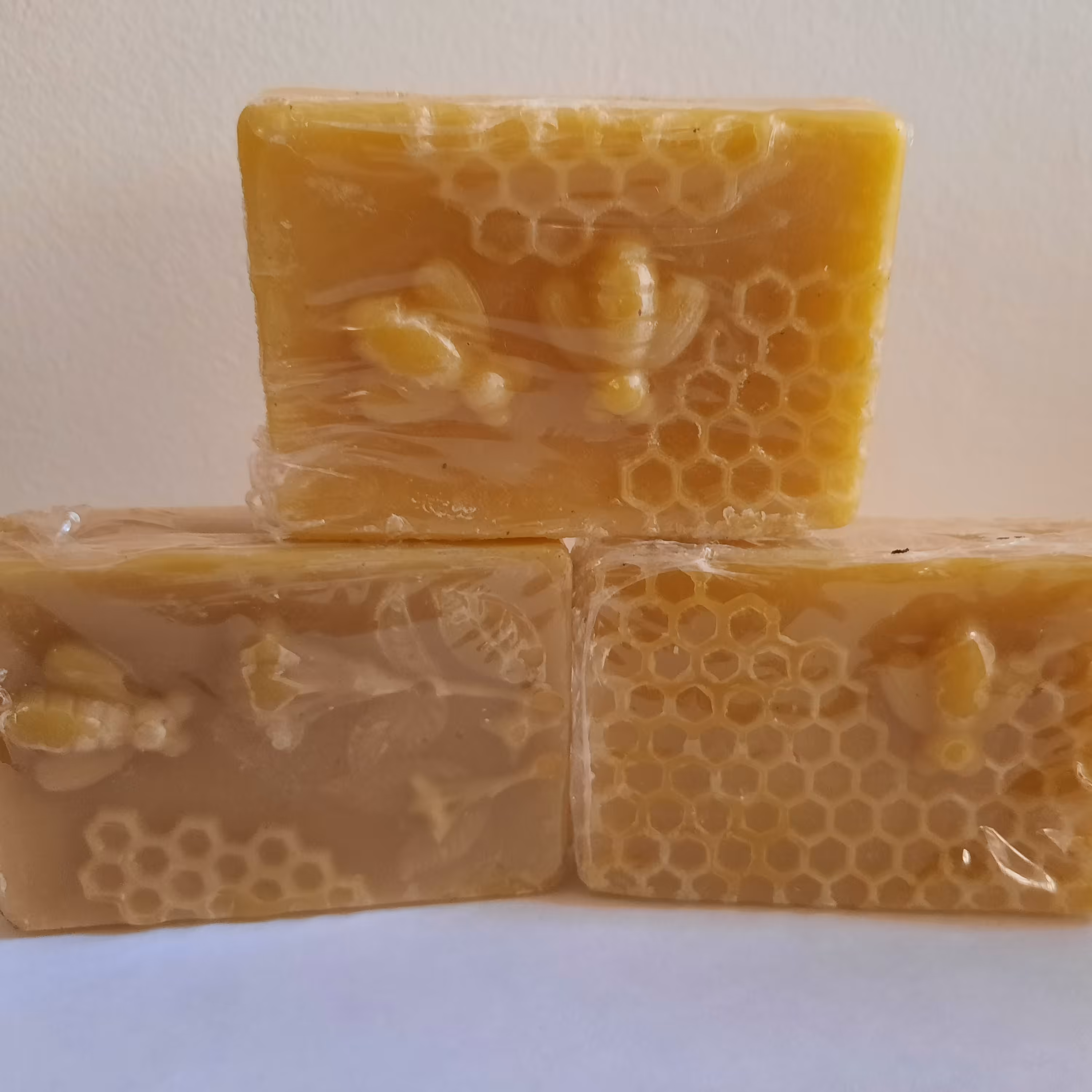 موم زنبور عسل طبیعی