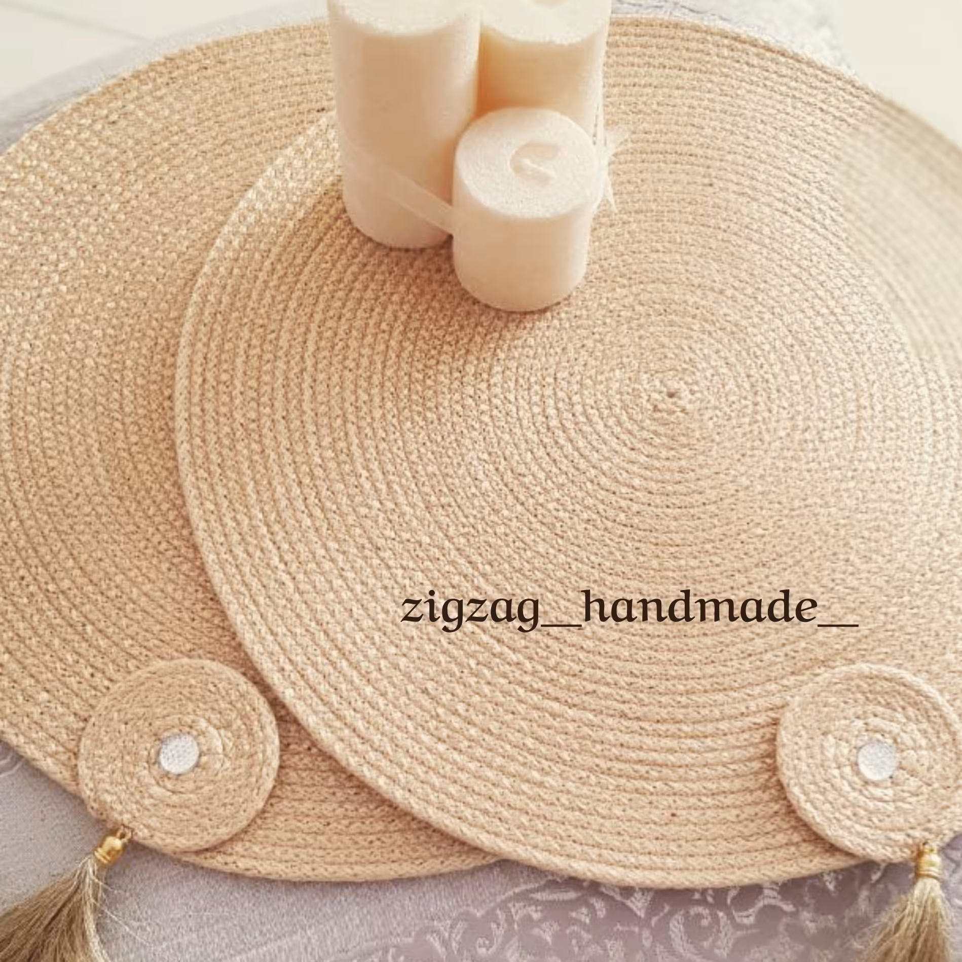 زیربشقابی از جنس نخ پنبه،قابل شستشو و سفارش در ابعاد و رنگ دلخواه شما