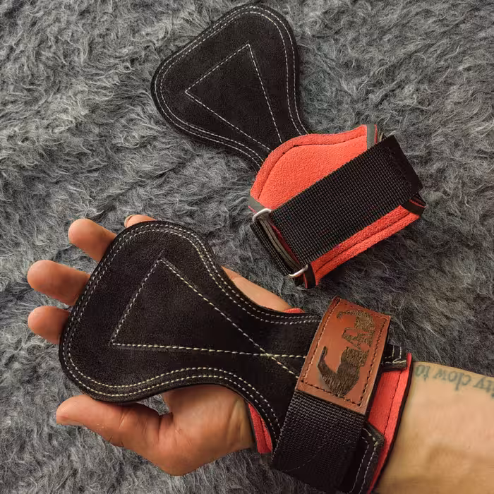 چرم لیفت بدنسازی مچ بند بندلیفت دار  چرم برند arpرنگ مشکی قرمز