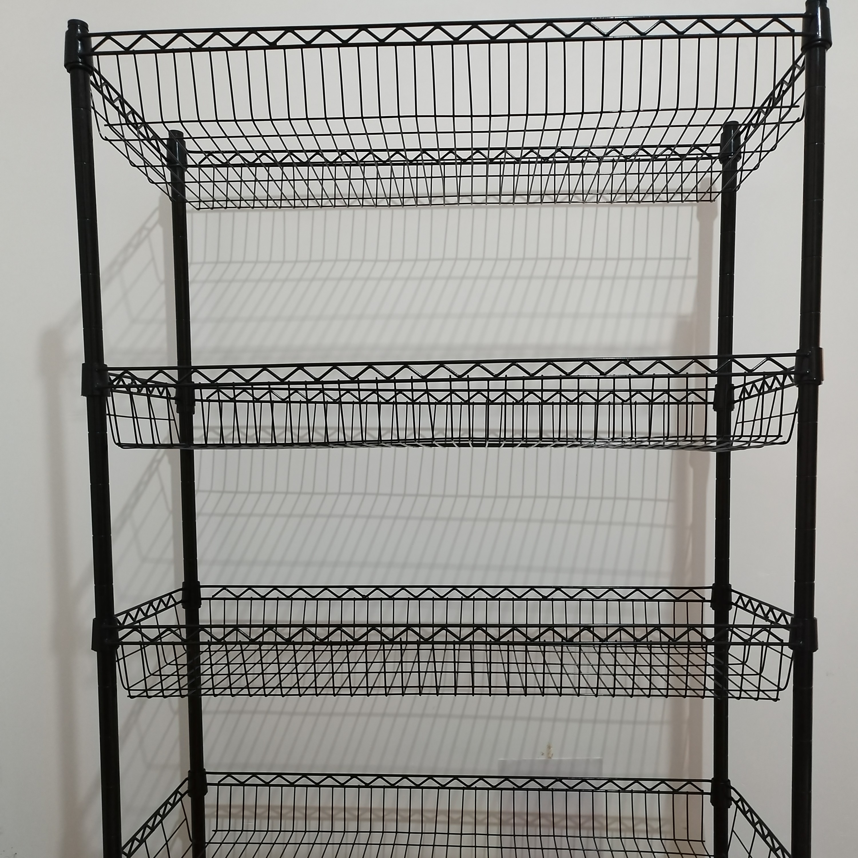 قفسه مغازه جنس مفتول گود 4 طبقه رنگ استاتیک مشکی ابعاد 100در 50 در 150 وزن هر طبقه2700