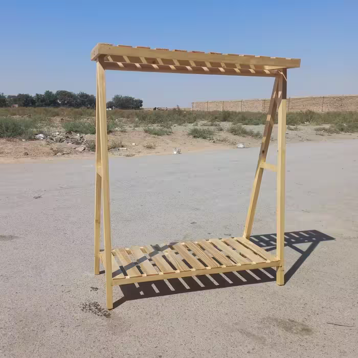 رگال لباس چوبی کودک مدل تاجدار قد 100 رنگ کرم روشن جلا
