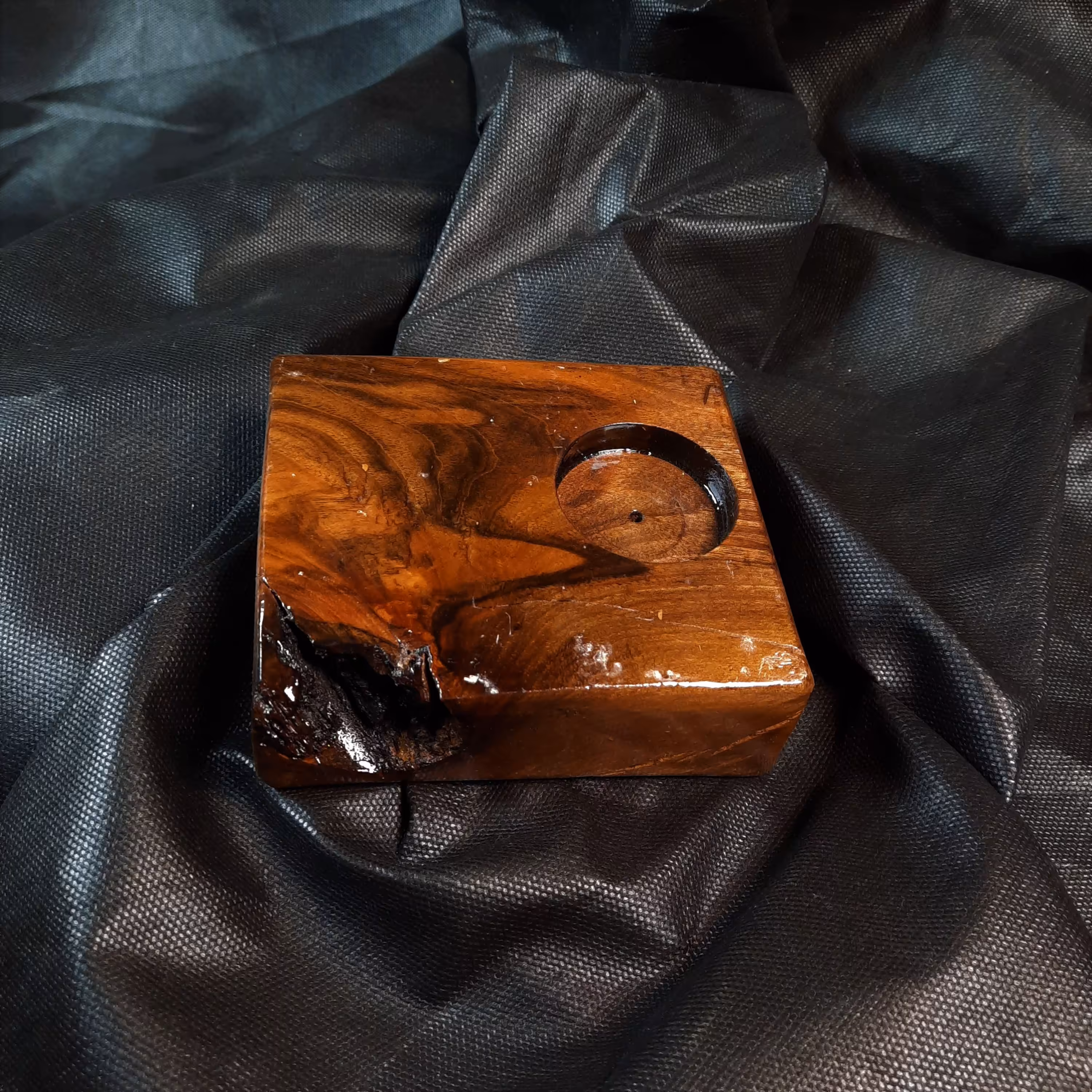 جا شمعی و جاعودی دفرمه چوبی کد 102