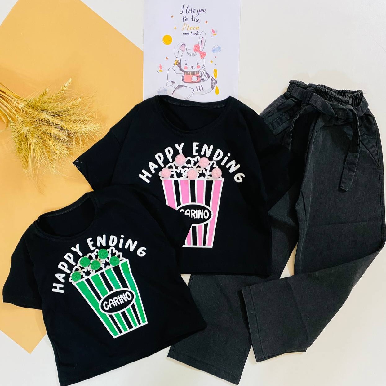 ست دخترانه شیک و بیرونی کراپ و شلوار لی بگ جنس کراپ پنبه سوپر لاکرادار جنس شلوار لی سنگشور شده 