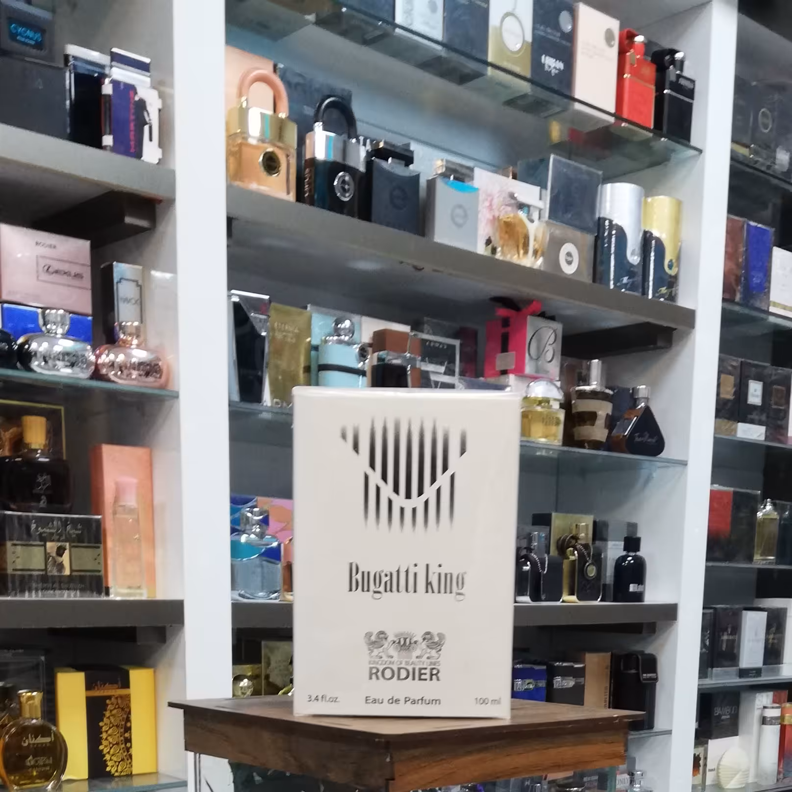 ادو پرفیوم مردانه رودیر مدل Bugatti King حجم 100 میلی لیتر