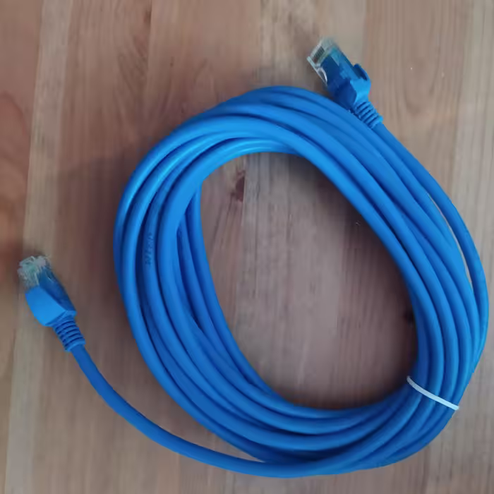 کابل شبکه cat5e سه متری