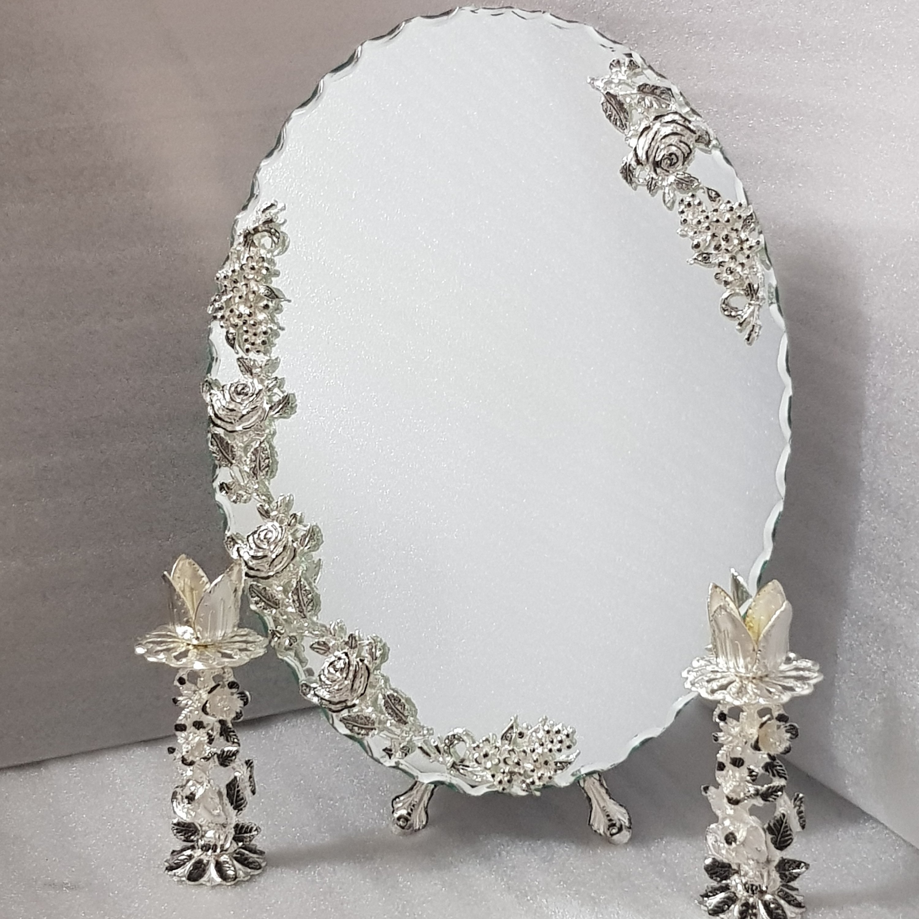 آینه و شمعدان زاماک