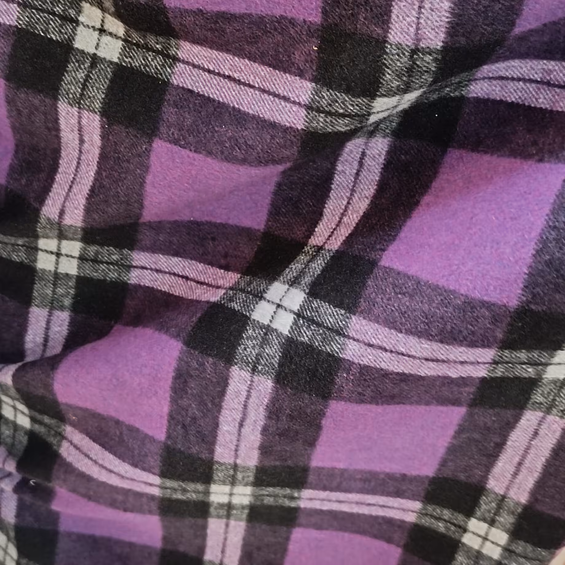 پارچه چهارخونه پشمی