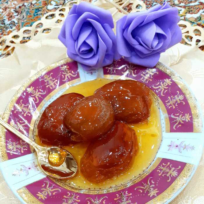 مربای زرد آلو ممتاز ترنج با مغز بادام