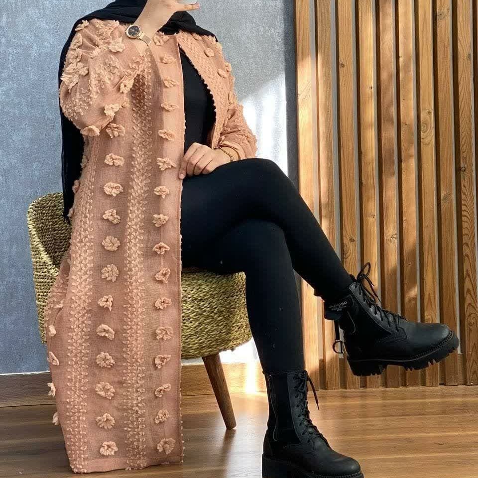 مانتو مجلسی بهاره زنانه جنس زبرا پوم دار داخل آستردوزی 